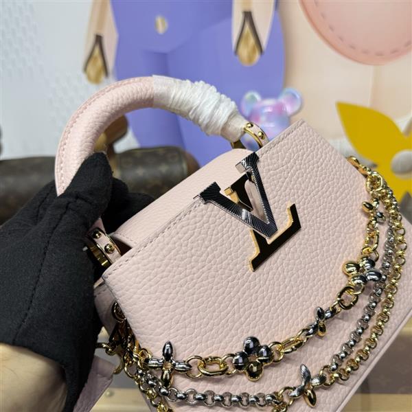 2026120185551221 270